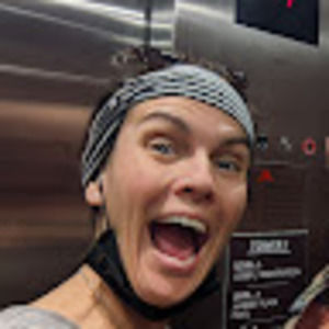 Meet your Posher, Kim